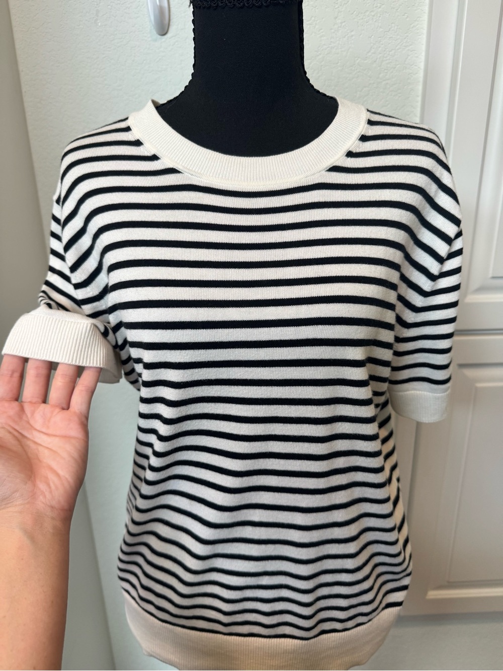 Banana Republic Black & White Striped Short-Sleeve Knit Top - Picture 4 of 4
